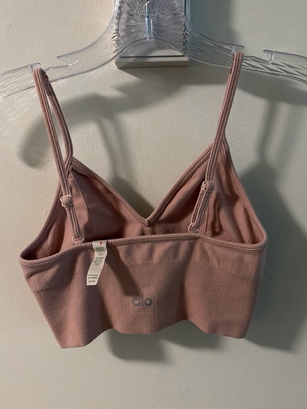 Alo Bra - Picture 2 of 3
